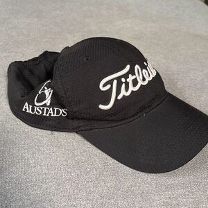 Titleist Adjustable Golf Hat Cap w Logo One Size